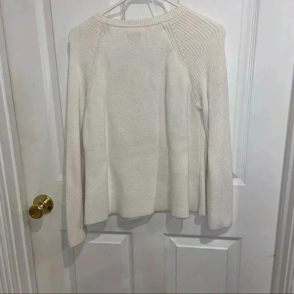 Crown and ivory soft knit sweater - Picture 2 of 4